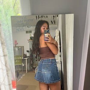 jean skirt was ruffled back